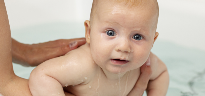 higiene del bebé en el momento del baño
